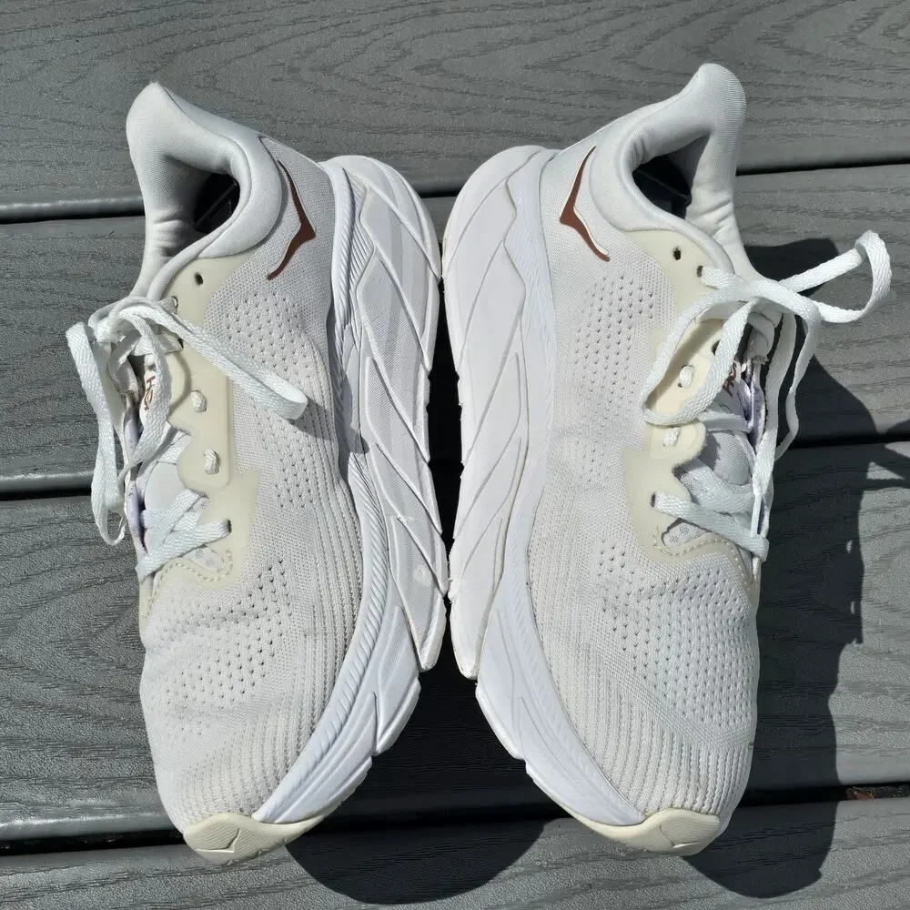 Hoka One Women's Arahi 7 Running Shoes White/brown, Size 10.5